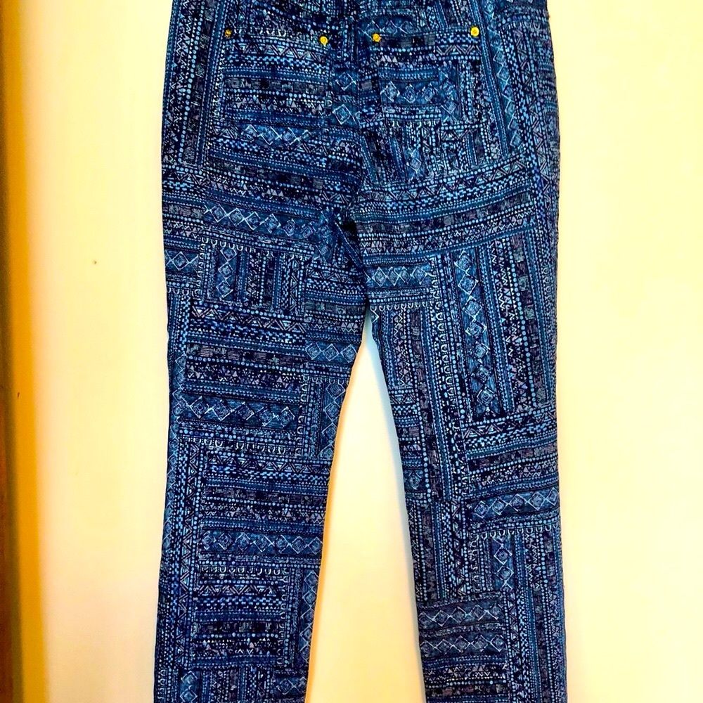 Wonder Jeans size 10